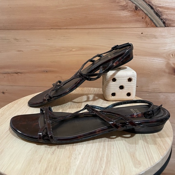 Stuart Weitzman Strappy Tortoise Shell Sandals Size 7.5 - Picture 11 of 11
